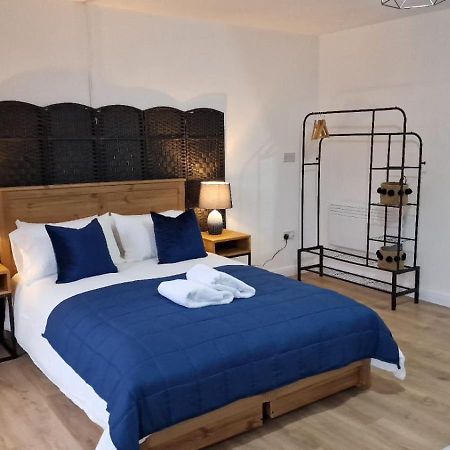 Studio Bleu Бирмингам Екстериор снимка